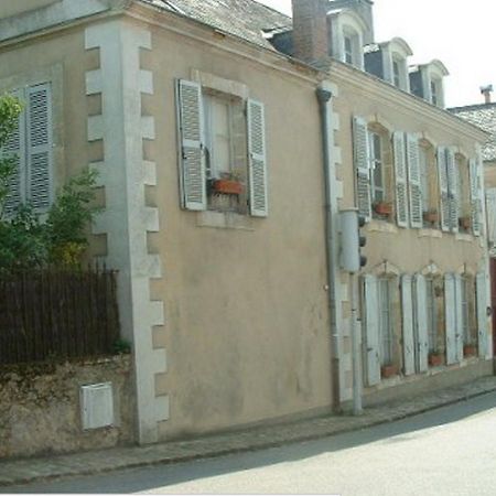 Montfort-le-Gesnois Chambres D'Hotes Le Pont Romain المظهر الخارجي الصورة